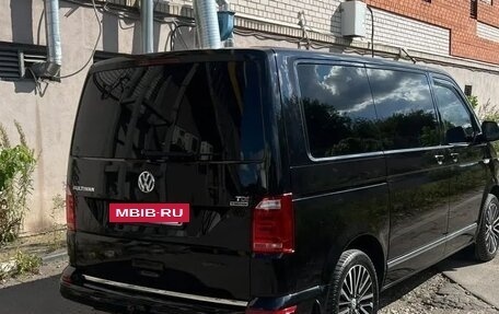 Volkswagen Multivan T6 рестайлинг, 2016 год, 3 920 000 рублей, 2 фотография
