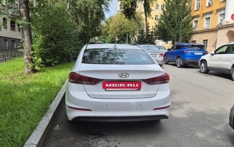 Hyundai Elantra VI рестайлинг, 2018 год, 1 750 000 рублей, 5 фотография