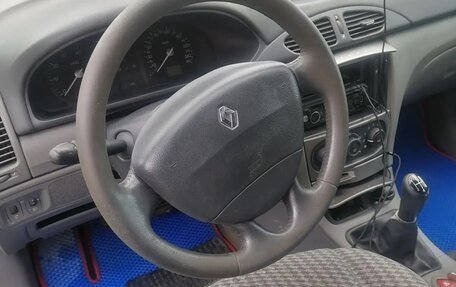 Renault Laguna II, 2003 год, 350 000 рублей, 5 фотография
