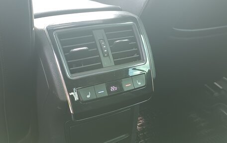 Skoda Superb III рестайлинг, 2015 год, 1 700 000 рублей, 20 фотография
