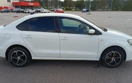 Volkswagen Polo VI (EU Market), 2018 год, 800 000 рублей, 4 фотография