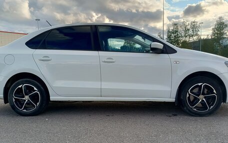 Volkswagen Polo VI (EU Market), 2018 год, 800 000 рублей, 5 фотография