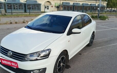 Volkswagen Polo VI (EU Market), 2018 год, 800 000 рублей, 14 фотография