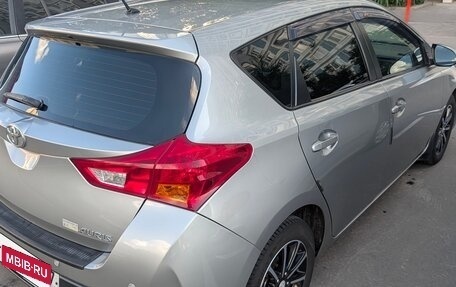 Toyota Auris II, 2013 год, 900 000 рублей, 4 фотография