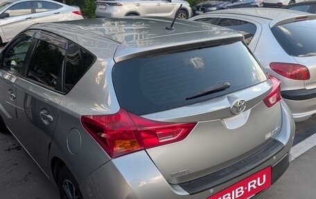 Toyota Auris II, 2013 год, 900 000 рублей, 3 фотография