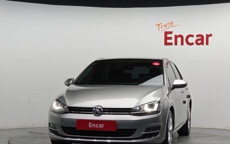 Volkswagen Golf VII, 2015 год, 1 350 000 рублей, 2 фотография