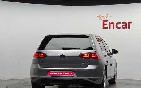 Volkswagen Golf VII, 2015 год, 1 350 000 рублей, 4 фотография