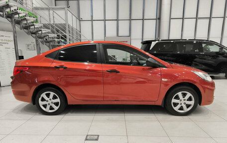 Hyundai Solaris II рестайлинг, 2013 год, 550 000 рублей, 5 фотография