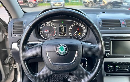 Skoda Octavia, 2011 год, 850 000 рублей, 8 фотография