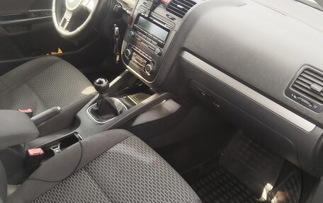 Volkswagen Jetta VI, 2010 год, 340 000 рублей, 18 фотография