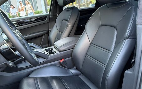 Porsche Cayenne III, 2021 год, 8 200 000 рублей, 10 фотография