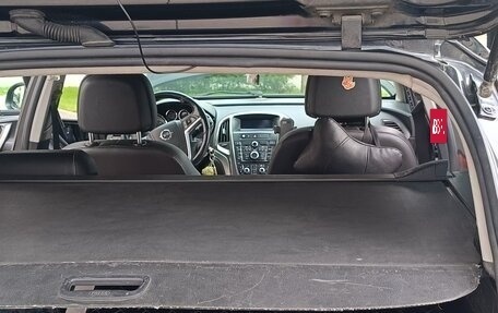 Opel Astra J, 2011 год, 550 000 рублей, 11 фотография