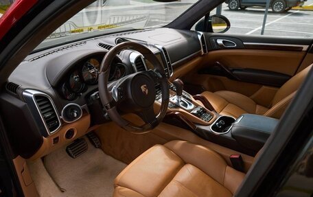 Porsche Cayenne III, 2011 год, 2 300 000 рублей, 10 фотография