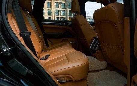 Porsche Cayenne III, 2011 год, 2 300 000 рублей, 14 фотография