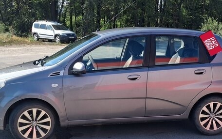 Chevrolet Aveo III, 2010 год, 500 000 рублей, 4 фотография