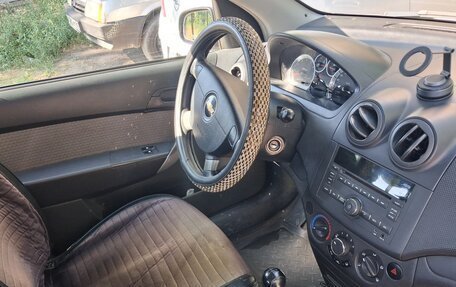 Chevrolet Aveo III, 2010 год, 500 000 рублей, 11 фотография