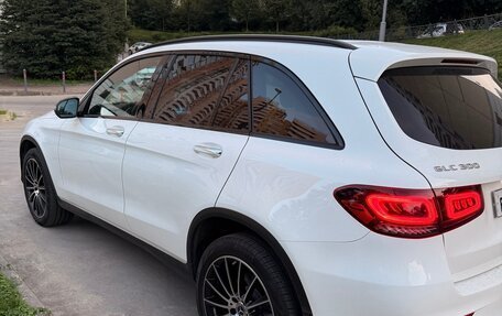 Mercedes-Benz GLC, 2022 год, 5 100 000 рублей, 4 фотография