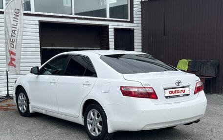 Toyota Camry, 2011 год, 1 300 000 рублей, 3 фотография