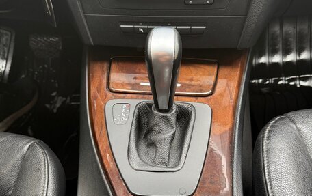 BMW 3 серия, 2010 год, 1 299 000 рублей, 11 фотография