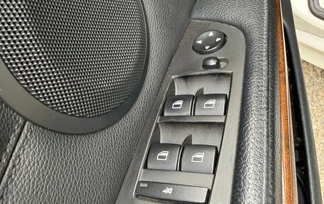 BMW 3 серия, 2010 год, 1 299 000 рублей, 9 фотография