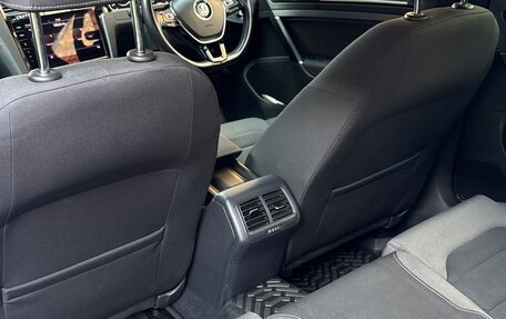 Volkswagen Golf VII, 2017 год, 1 630 000 рублей, 10 фотография