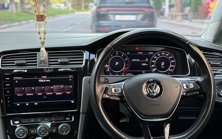 Volkswagen Golf VII, 2017 год, 1 630 000 рублей, 14 фотография