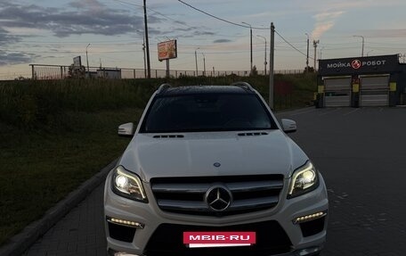 Mercedes-Benz GL-Класс, 2013 год, 2 500 000 рублей, 4 фотография