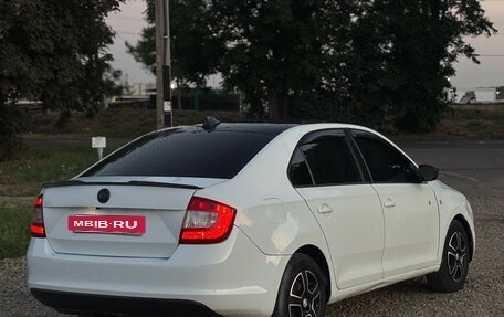 Skoda Rapid I, 2015 год, 670 000 рублей, 3 фотография