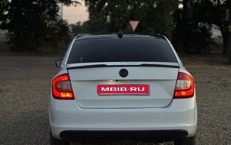 Skoda Rapid I, 2015 год, 670 000 рублей, 4 фотография