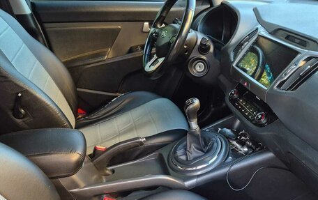 KIA Sportage III, 2011 год, 980 000 рублей, 11 фотография