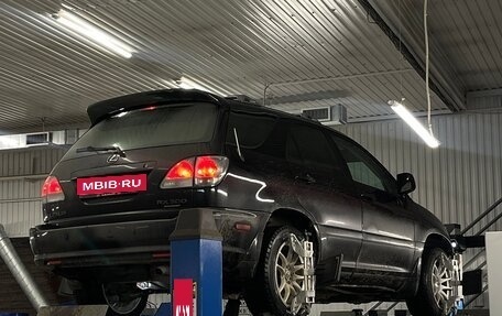 Lexus RX IV рестайлинг, 2001 год, 850 000 рублей, 12 фотография