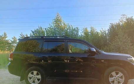Toyota Land Cruiser 200, 2011 год, 2 900 000 рублей, 6 фотография