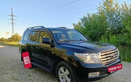 Toyota Land Cruiser 200, 2011 год, 2 900 000 рублей, 5 фотография