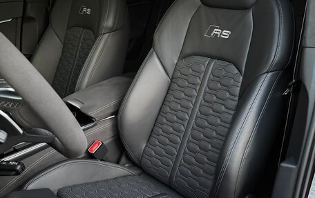 Audi RS 6, 2024 год, 17 599 000 рублей, 16 фотография