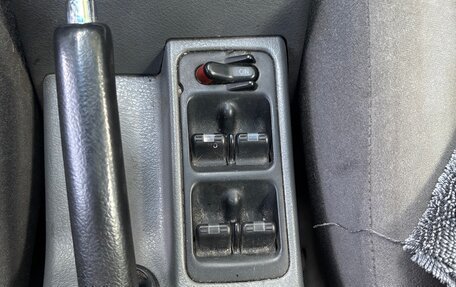 Land Rover 600, 1998 год, 135 000 рублей, 13 фотография