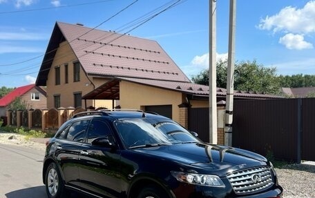 Infiniti FX I, 2005 год, 760 000 рублей, 3 фотография
