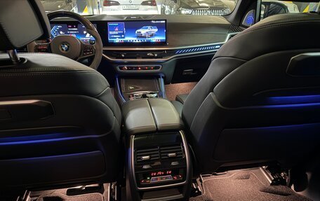 BMW X5, 2024 год, 15 000 000 рублей, 11 фотография