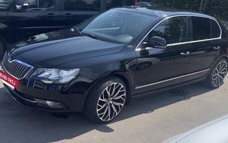 Skoda Superb III рестайлинг, 2013 год, 1 100 000 рублей, 5 фотография