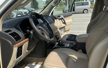 Toyota Land Cruiser Prado 150 рестайлинг 2, 2021 год, 6 500 000 рублей, 8 фотография
