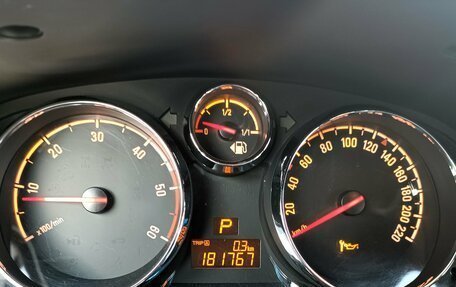 Opel Antara I, 2014 год, 1 095 000 рублей, 17 фотография