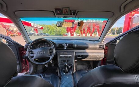 Audi A4, 1995 год, 250 000 рублей, 11 фотография
