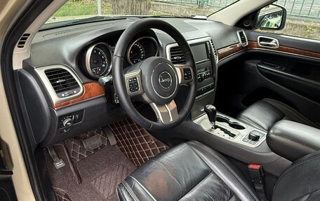 Jeep Grand Cherokee, 2011 год, 1 550 000 рублей, 5 фотография