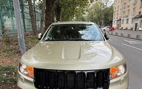 Jeep Grand Cherokee, 2011 год, 1 550 000 рублей, 2 фотография