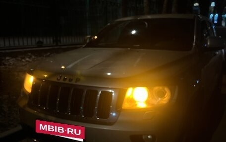 Jeep Grand Cherokee, 2011 год, 1 550 000 рублей, 11 фотография