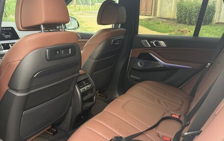 BMW X5, 2019 год, 8 000 000 рублей, 11 фотография