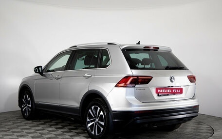 Volkswagen Tiguan II, 2019 год, 2 349 000 рублей, 7 фотография