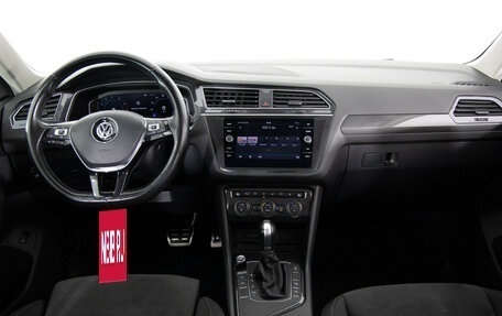 Volkswagen Tiguan II, 2019 год, 2 349 000 рублей, 9 фотография