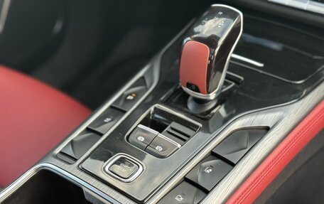 FAW Bestune T77, 2022 год, 1 750 000 рублей, 28 фотография