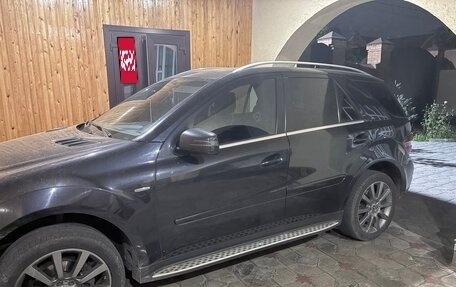 Mercedes-Benz M-Класс, 2011 год, 2 350 000 рублей, 2 фотография