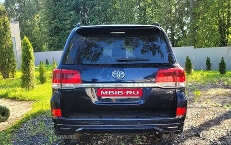 Toyota Land Cruiser 200, 2018 год, 5 300 000 рублей, 12 фотография